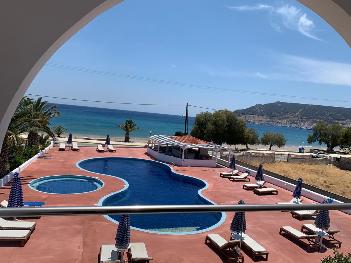 Mediterranean Hotel 卡尔帕索斯 外观 照片