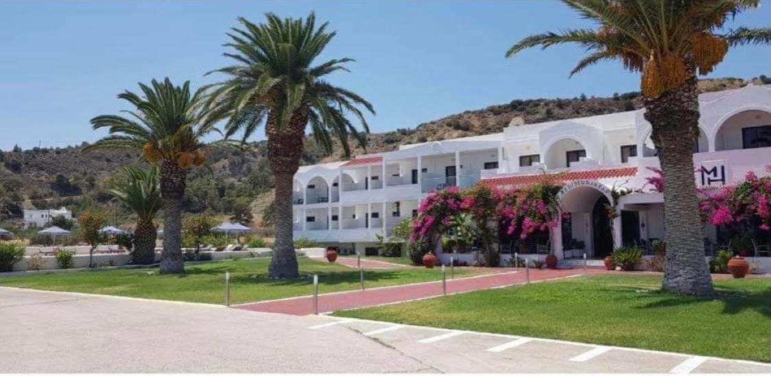 Mediterranean Hotel 卡尔帕索斯 外观 照片